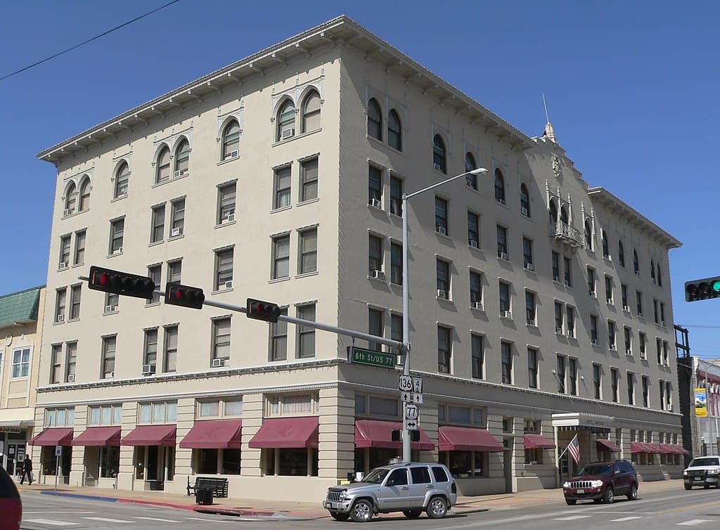Beatrice Nebraska commercial real estate